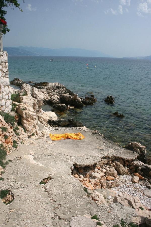 Holiday House With A Parking Space Novi Vinodolski - 17533 Exterior foto