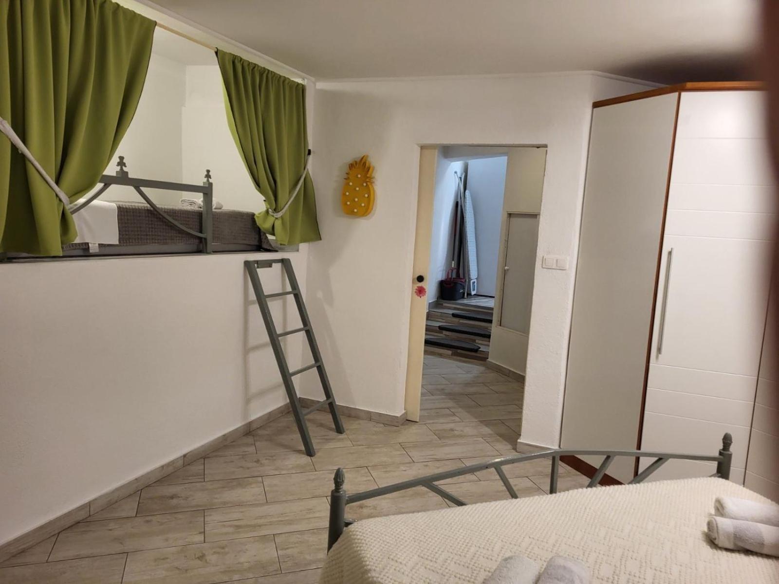 Holiday House With A Parking Space Novi Vinodolski - 17533 Habitación foto